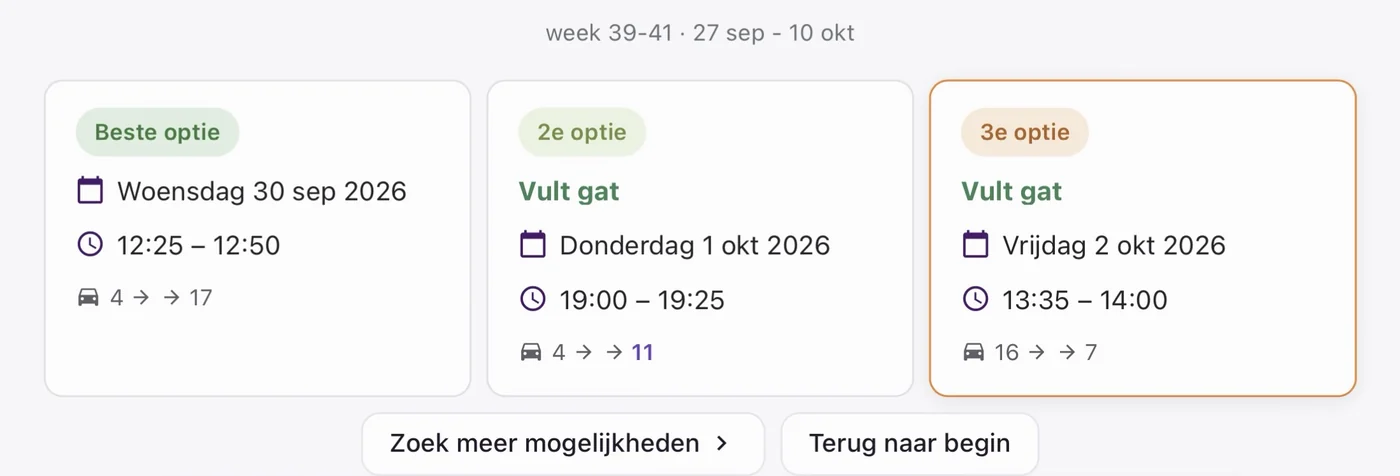Schermafbeelding van de beste opties in Allino: drie voorstellen met datum, tijd en reistijd, waarvan twee een gat in de agenda vullen